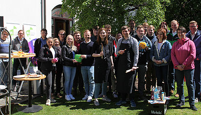 Vertreter der Kolingjugend, des BDKJ und des Café Lenz mit jungen Politikern.