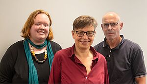 Juliana Osterholz, Prof. Dr. Judith Könemann und Dr. Bernhard Frings.