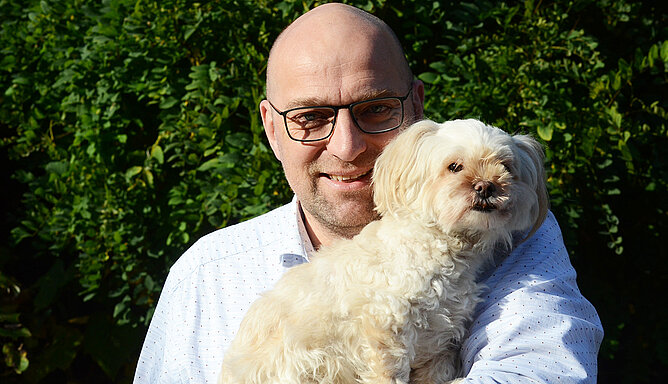 Roland Simon mit Amy