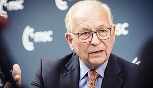 Prof. Dr. Wolfgang Ischinger Prof. Dr. Wolfgang Ischinger