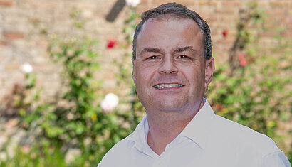 Porträtfoto von Christian Walbröhl