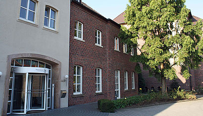 Außenansicht der St. Franziskus-Stiftung in Münster.