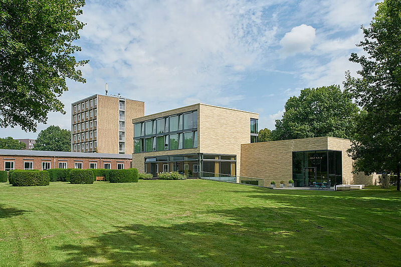 Gartenansicht der Akademie Franz Hitze Haus