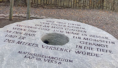 Mahnender Mühlstein