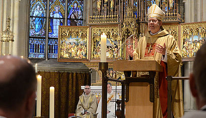 Weihbischof Zerkörn predigt im Billerbecker Dom.