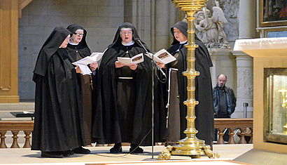 Im Juni beten die Domklarissen in Münster für die Anliegen, die im Internet-Seelsorge-Portal www.haus-der-seelsorge.de des Bistums Münster eingetragen werden. 