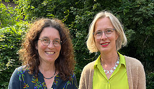 Andrea Beer (von links) Referat Rechnungswesen und Öffentlichkeitsarbeit der EFL und EFL-Leiterin Andrea Stachon-Groth. Andrea Beer (von links) Referat Rechnungswesen und Öffentlichkeitsarbeit der EFL und EFL-Leiterin Andrea Stachon-Groth.