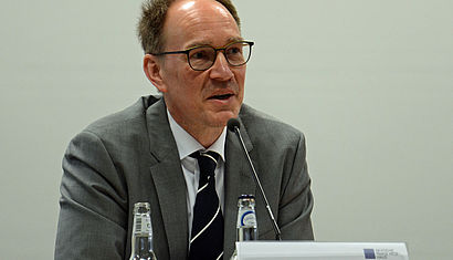 Professor Peter Kenning