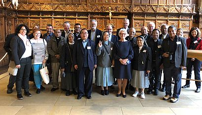 Die Delegation aus Nordost-Indien ist am Freitag von Bürgermeisterin Karin Reismann im Friedessaal empfangen worden.