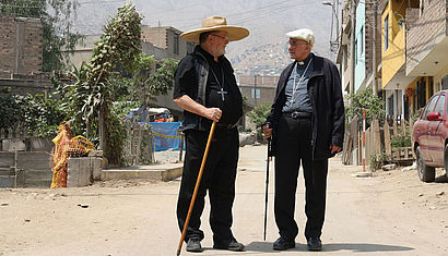 Bischof Strotmann (links) und Bischof Genn