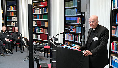 Münsters Bischof Felix Genn sprach vor Priestern des Bistums Hildesheim über das priesterliche Leben heute