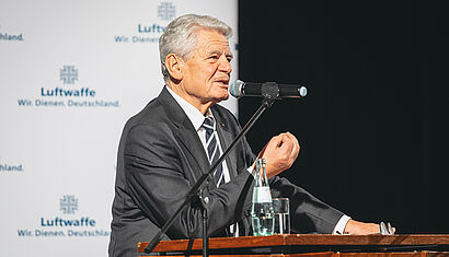 Altbundespräsident Johannes Gauck bei seinem Vortrag.