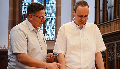 Pater Dr. Lukas Rüdiger (links) und Propst Christoph Rensing