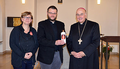 Übergabe der "Flamme der Hoffnung"