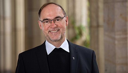 Porträtfoto von Rolf Lohmann