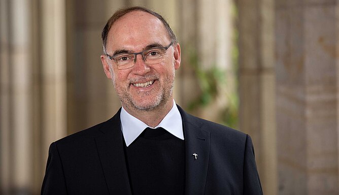 Porträtfoto von Rolf Lohmann