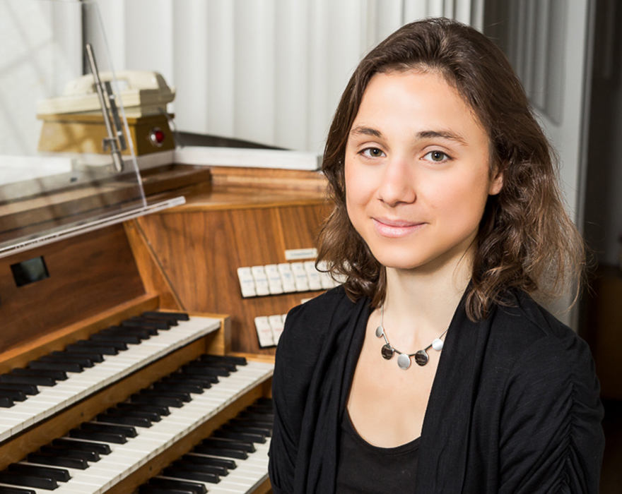 Kirchenmusikerin Maryam Haiawi 
