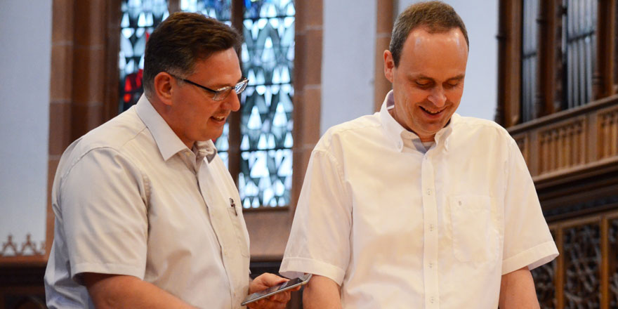 Pater Dr. Lukas Rüdiger (links) und Propst Christoph Rensing