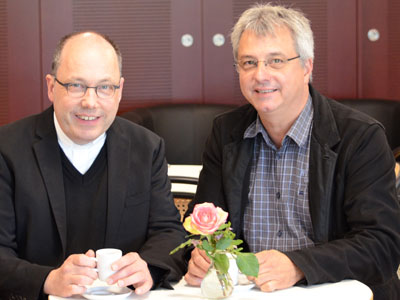 Spiritual Martin Limberg und Hausleiter Frank Nienhaus (rechts)