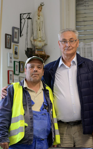 Paolo Casu und Michele Conte (von links), nebeneinander stehend. Paolo Casu und Michele Conte (von links), nebeneinander stehend.