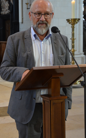 Herfried Münkler am Rednerpult im Dom.