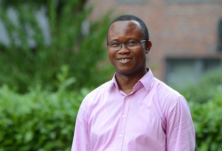 Pfarrer Sylvester Ihuoma