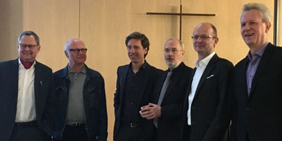Die beiden Künstler Hans Christian Krass und Günter Malchow (von links), Stefan Rethfeld, Reinhard Hübsch, Heiner Farwick, BDA-Präsident, und Akademiedirektor Antonius Kerkhoff.