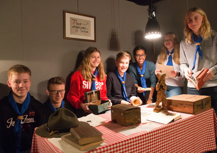 Schüler des AJG im Escape-Room