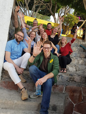 Die deutsche Gruppe, die den Ort besucht hat (vorne Raphael Olberding) Die deutsche Gruppe, die den Ort besucht hat (vorne Raphael Olberding)