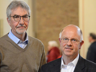Pfarrer Stefan Dördelmann (rechts) und Ulrich Berlekamp
