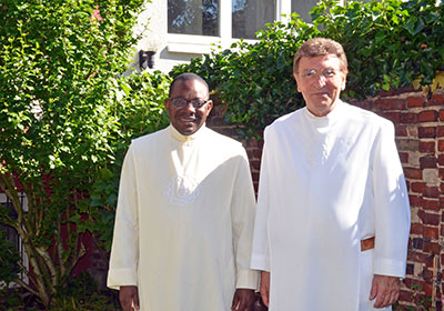 Pater Andreas Bell und Pater Adalbert Mantubu. Pater Andreas Bell und Pater Adalbert Mantubu.