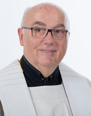 Porträtbild von Pfarrer Meinolf Winzeler