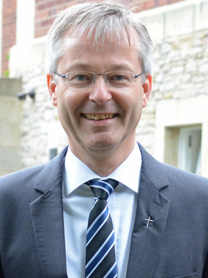 Porträtfoto von Dr. Norbert Köster Porträtfoto von Dr. Norbert Köster