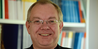Weihbischof Dr. Christoph Hegge Weihbischof Dr. Christoph Hegge