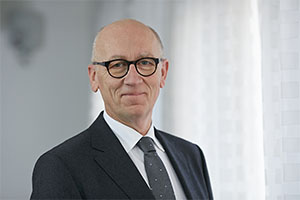 Ulrich Hörsting, Leiter der Hauptabteilung Verwaltung