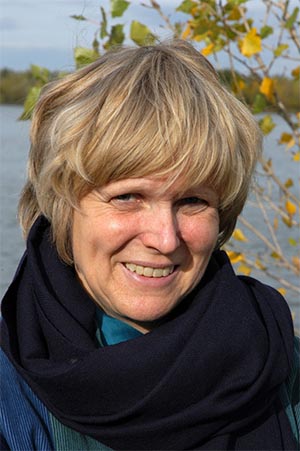 Dr. Ruthmarijke Smeding Dr. Ruthmarijke Smeding