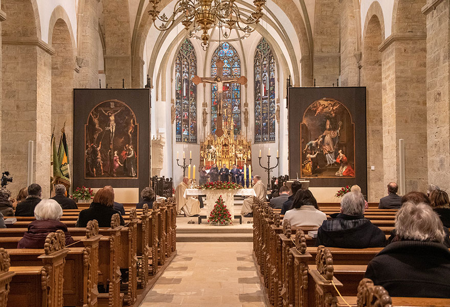 Blick in die renovierte Stiftskirche