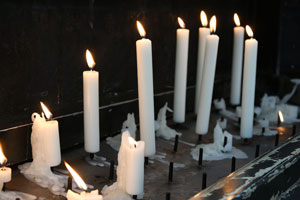 50.000 Kerzen wurden 2022 vor dem 800 Jahre alten Gnadenbild in Eggerode angezündet