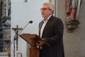 Cesare Zucconi sprach sich im St.-Paulus-Dom für Diplomatie und Gespräche aus, um den Krieg in der Ukraine zu beenden. Foto: Thomas Mollen, Bischöfliche Pressestelle Münster.