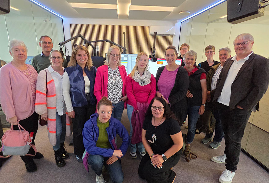 Die Aktiven haben sich zu einem Gruppenbild aufgestellt.