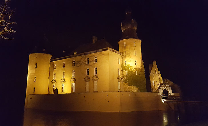 Jugendburg Gemen bei Nacht