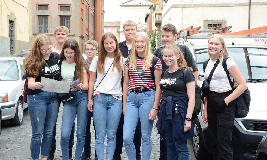 Jugendgruppe in Rom